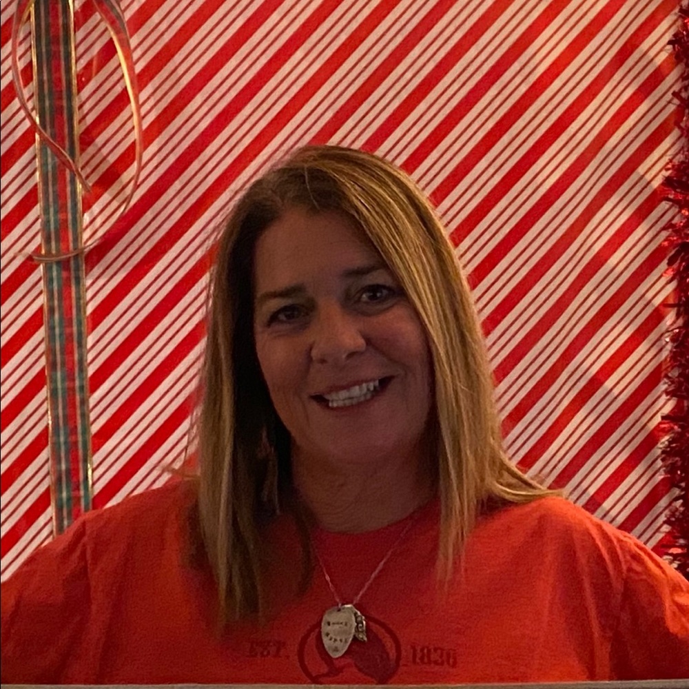 Meet your Posher, Dana